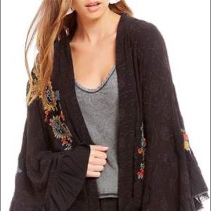 Free People embroidered kimono M/L